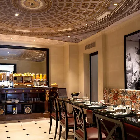 West End Hotel 4*