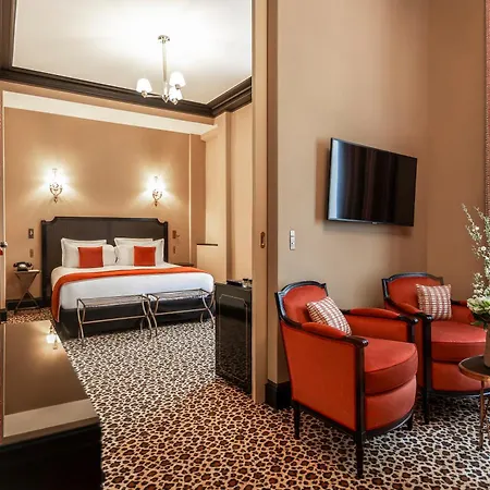 West End Hotel