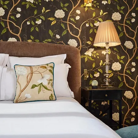 Hotel West End 4*