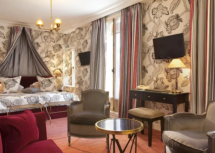 West-end 4*