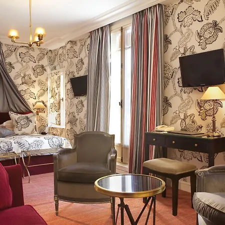 West-end 4*