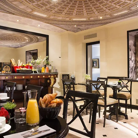 ウェスト エンド ホテル パリ