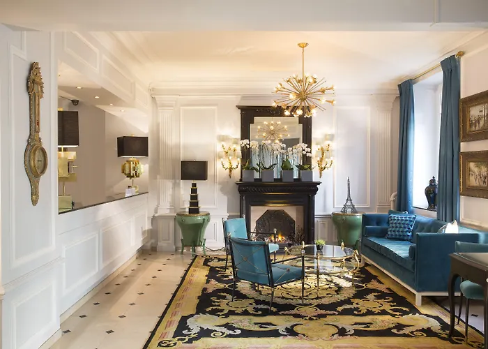 West-end 4*