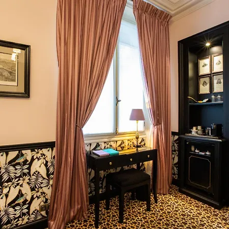 West-end Paris